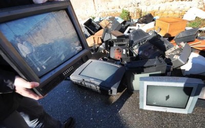 Il riciclo di televisori e monitor a Siracusa
